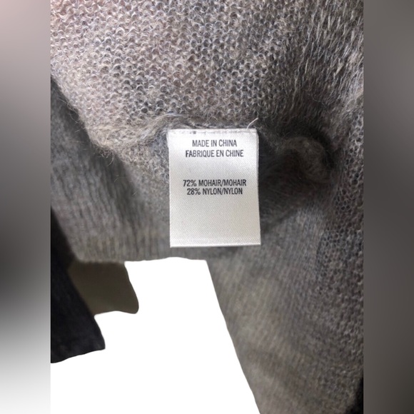 Theory Lightweight Gray Ombre Knit Vest Size Small - Picture 7 of 7